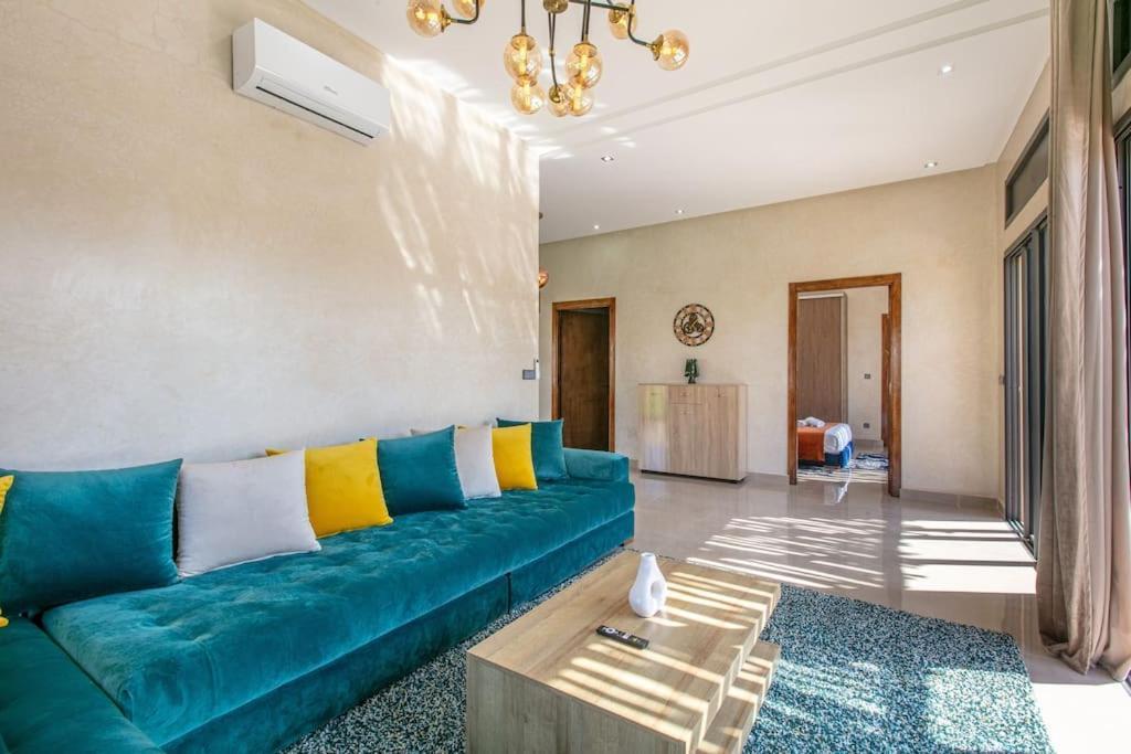 Villa Leila,Piscine , Grand Jardin, Jeux , Cuisiniere Марракеш Екстер'єр фото