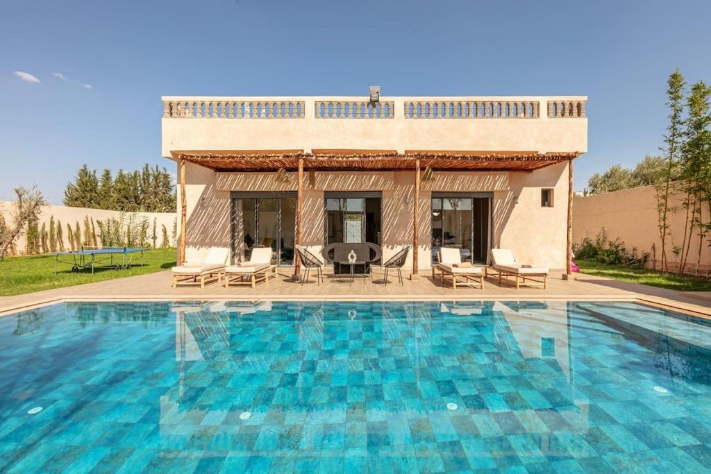 Villa Leila,Piscine , Grand Jardin, Jeux , Cuisiniere Марракеш Екстер'єр фото